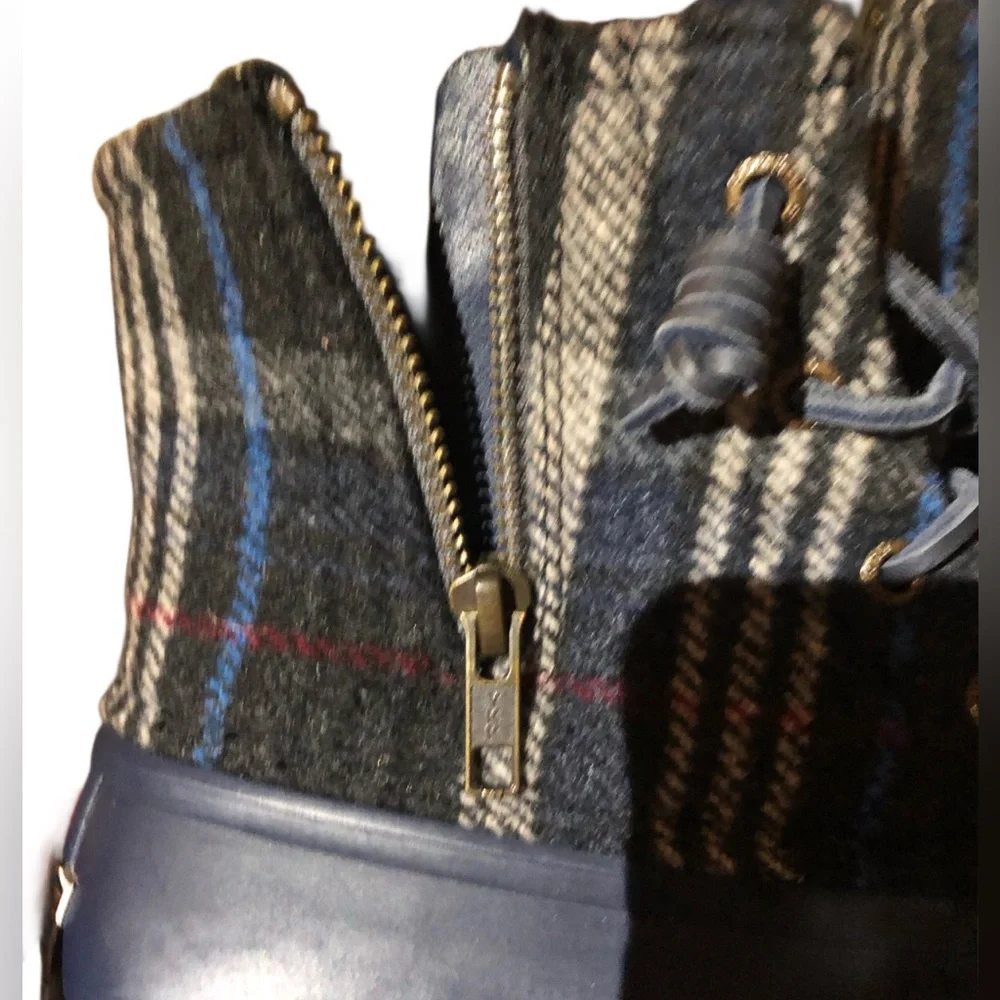 Sperry navy duck